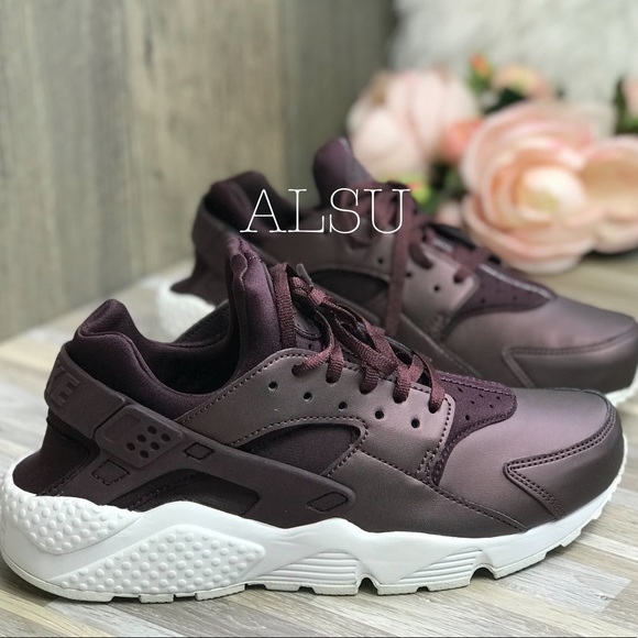 NWT Air Huarache Run PRM TXT W AUTHENTIC - Picture 2 of 7